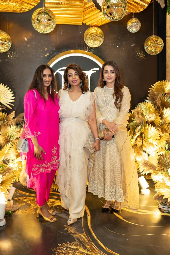 varalaxmi-nicholai-vn-sangeeth-function-vip-photos